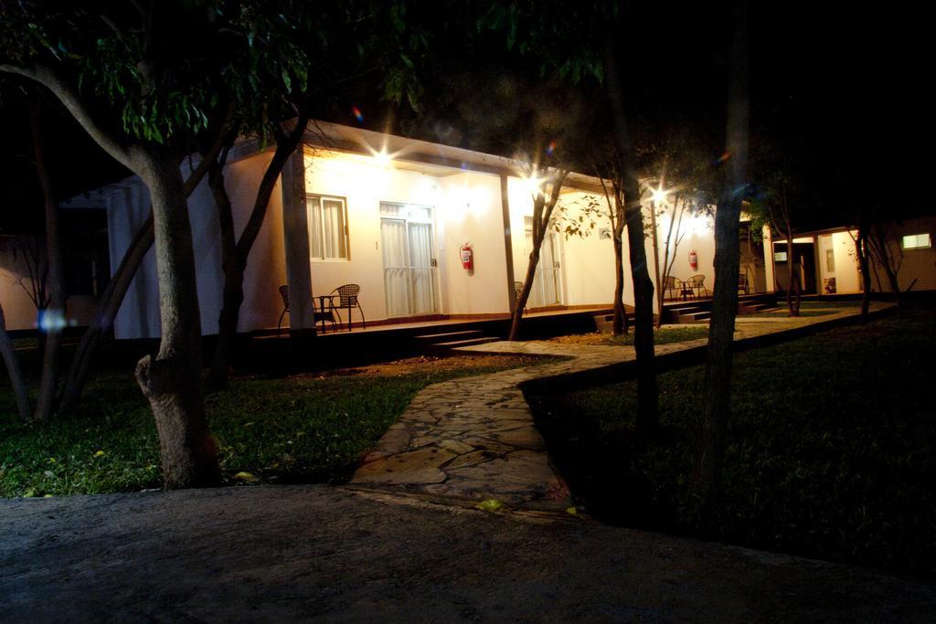 Chamba Valley Exotic Hotel Лусака Номер фото