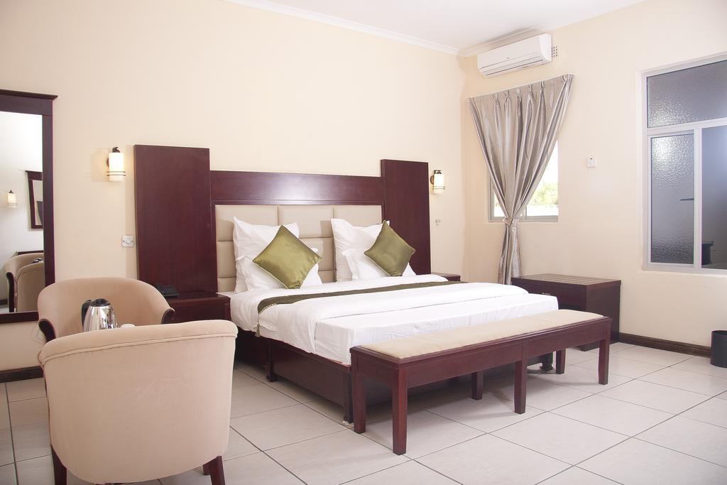 Chamba Valley Exotic Hotel Лусака Номер фото
